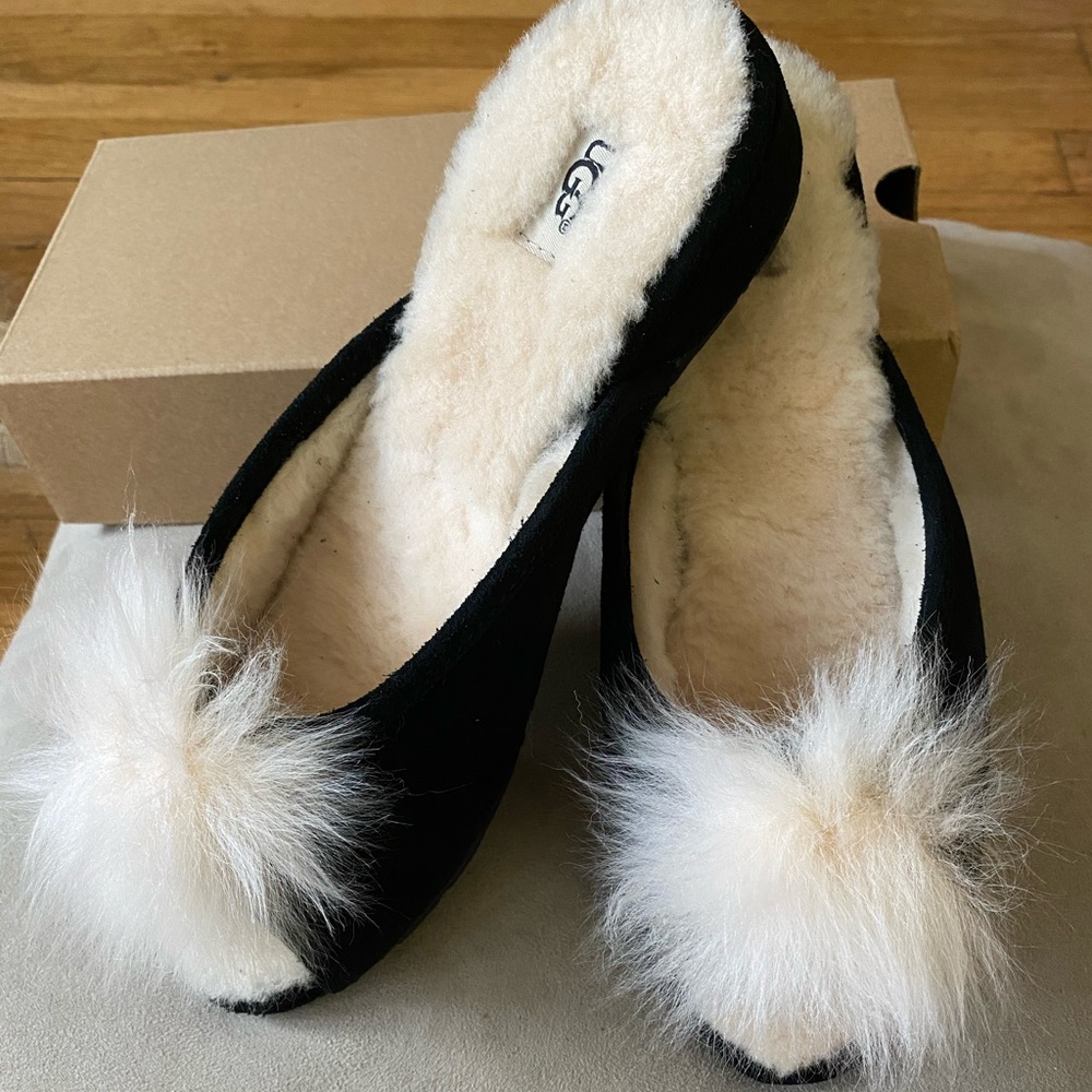 Ugg Uggs Cozy Yvett Slippers NEW Size 7